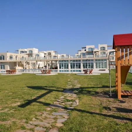 Sea Terrace דירה *